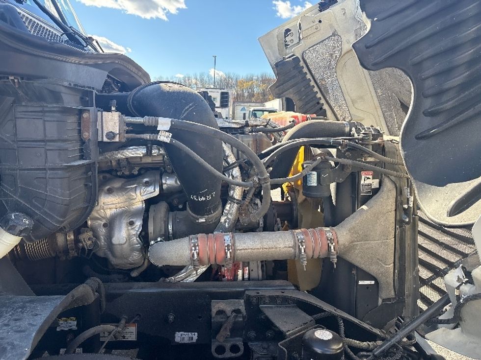 Sleeper Tractor-Heavy Duty Tractors-Freightliner-2020-Cascadia 12564ST-Montgomery-NY-586,061\n\t\tmiles-$ 47,500 - Image 20