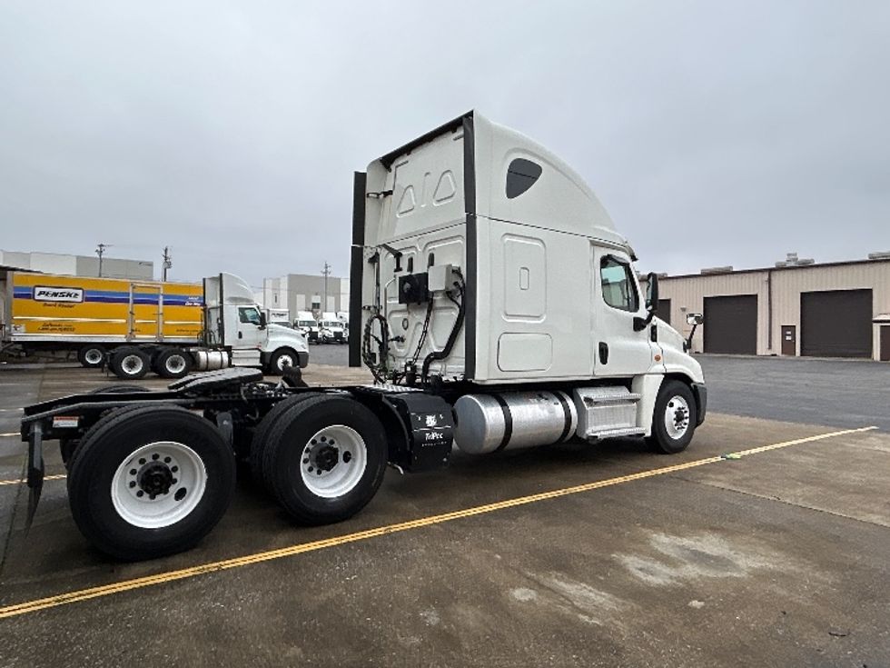 Sleeper Tractor-Heavy Duty Tractors-Freightliner-2020-Cascadia 12564ST-Nashville (Mount Juliet)-TN-548,100\n\t\tmiles-$ 46,250 - Image 8