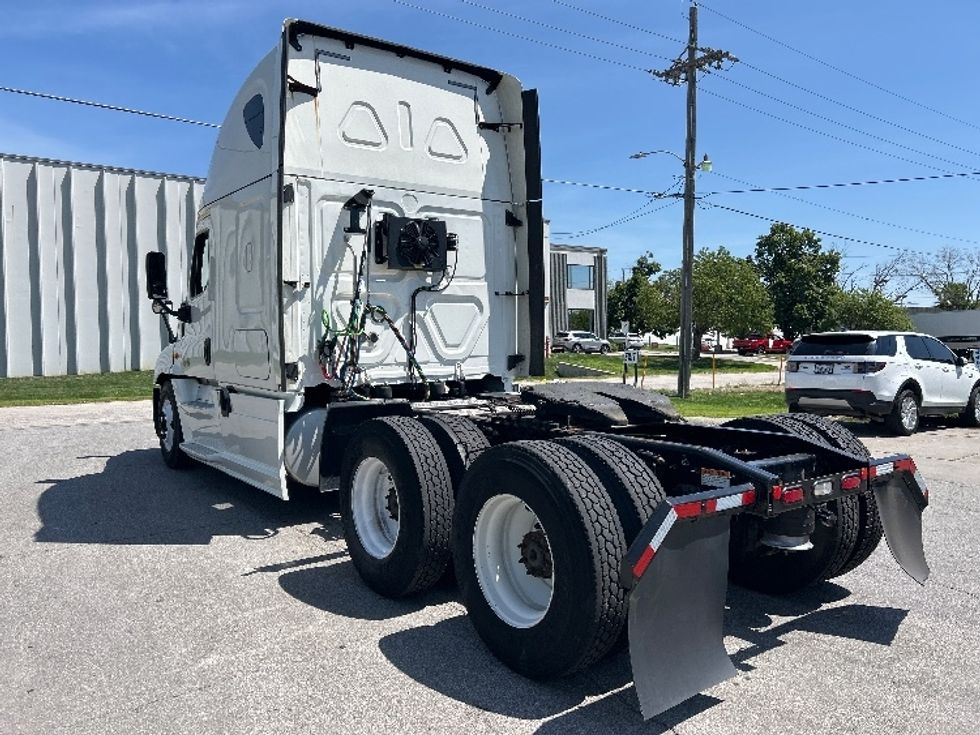 Sleeper Tractor-Heavy Duty Tractors-Freightliner-2020-Cascadia 12564ST-Omaha-NE-687,770\n\t\tmiles-$ 38,750 - Image 5