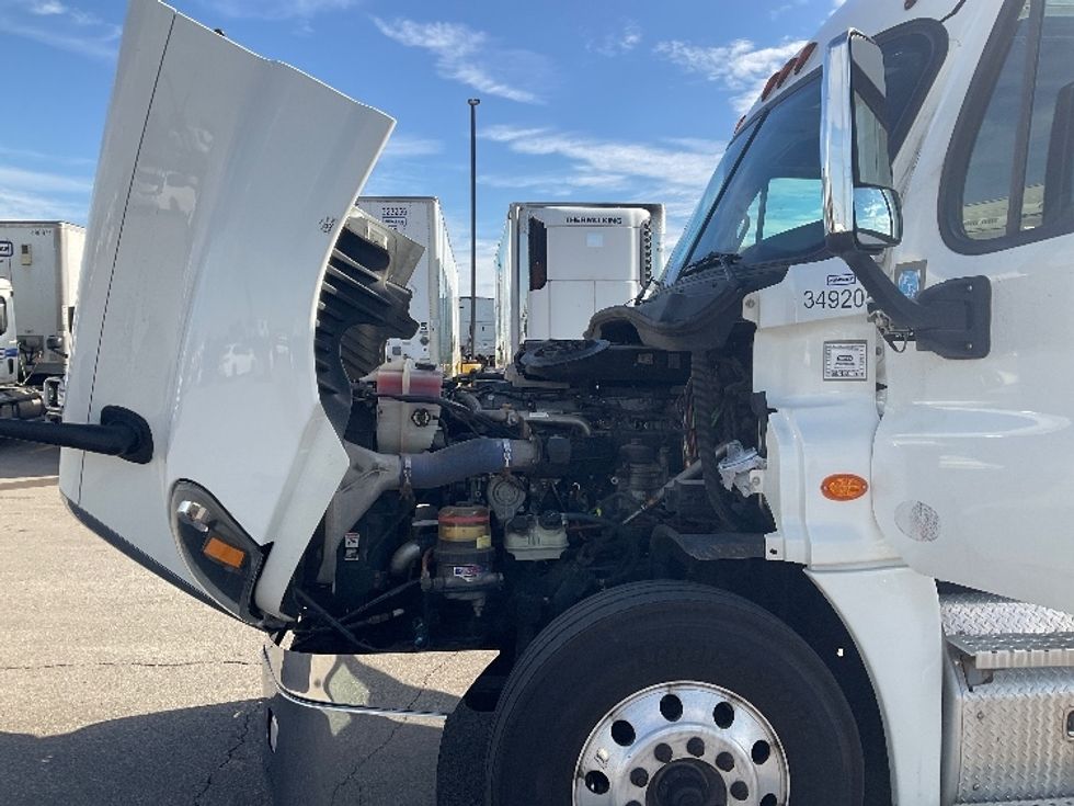 Sleeper Tractor-Heavy Duty Tractors-Freightliner-2020-Cascadia 12564ST-Piqua-OH-561,583\n\t\tmiles-$ 51,500 - Image 21