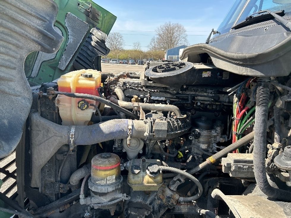 Sleeper Tractor-Heavy Duty Tractors-Freightliner-2020-Cascadia 12564ST-Piqua-OH-578,310\n\t\tmiles-$ 43,750 - Image 21