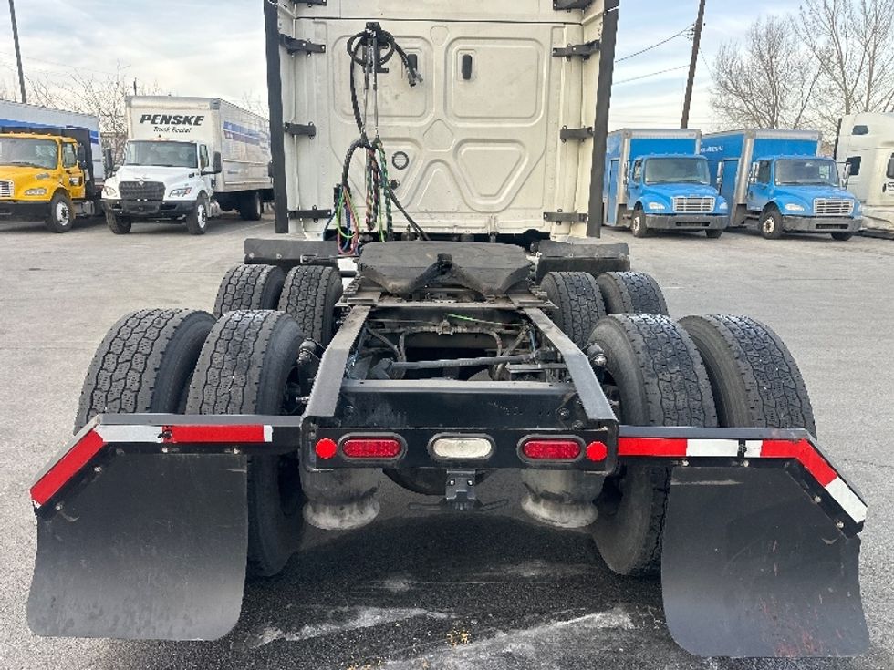 Sleeper Tractor-Heavy Duty Tractors-Freightliner-2020-Cascadia 12564ST-Sparks-NV-466,557\n\t\tmiles-$ 60,750 - Image 6