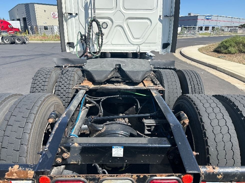 Sleeper Tractor-Heavy Duty Tractors-Freightliner-2020-Cascadia 12564ST-Stockton-CA-532,126\n\t\tmiles-$ 45,750 - Image 4