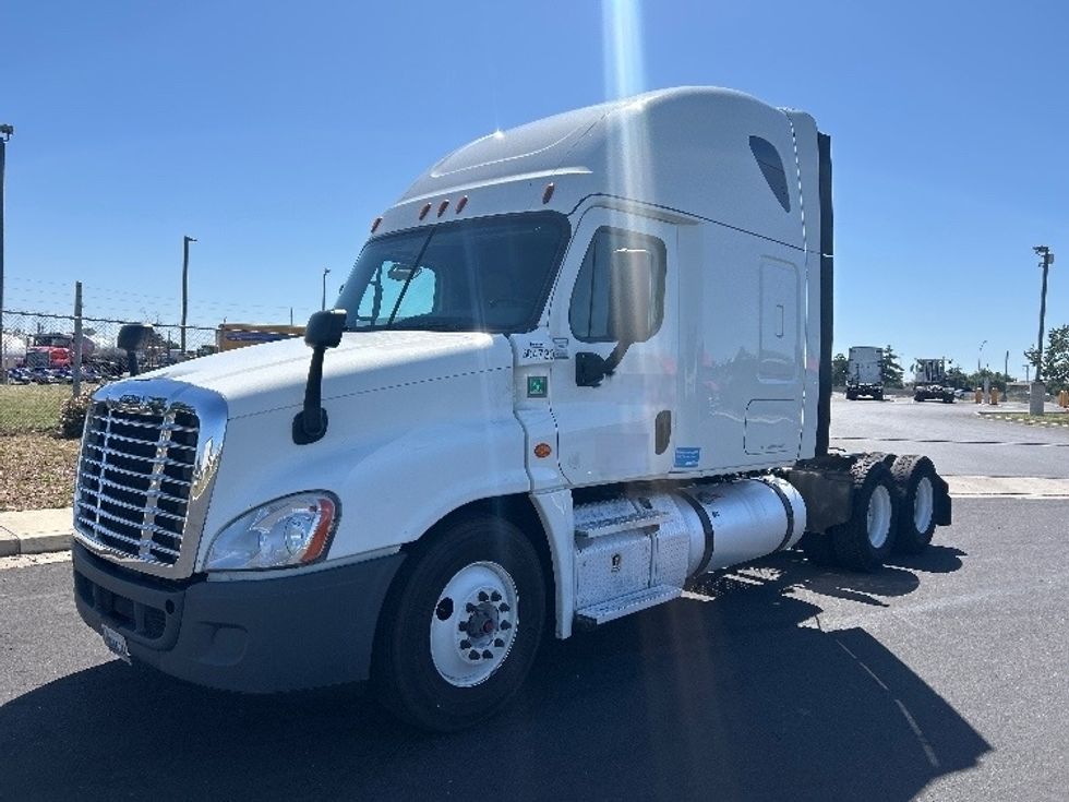 Sleeper Tractor-Heavy Duty Tractors-Freightliner-2020-Cascadia 12564ST-Stockton-CA-532,126\n\t\tmiles-$ 45,750 - Image 8