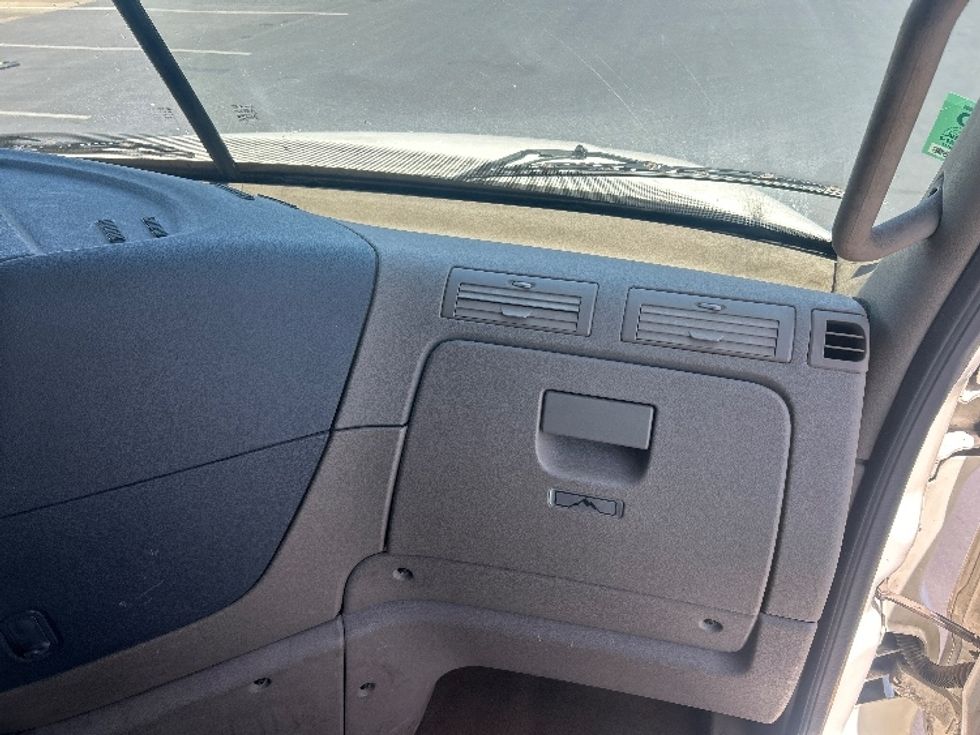 Sleeper Tractor-Heavy Duty Tractors-Freightliner-2020-Cascadia 12564ST-Stockton-CA-663,248\n\t\tmiles-$ 40,250 - Image 14
