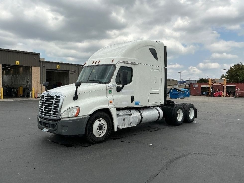 Sleeper Tractor-Heavy Duty Tractors-Freightliner-2020-Cascadia 12564ST-Stockton-CA-687,171\n\t\tmiles-$ 39,250 - Image 4
