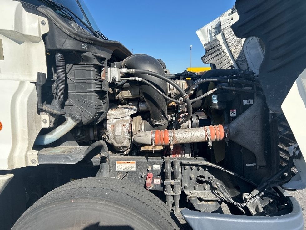 Sleeper Tractor-Heavy Duty Tractors-Freightliner-2020-Cascadia 12564ST-Torrance-CA-398,044\n\t\tmiles-$ 59,250 - Image 20