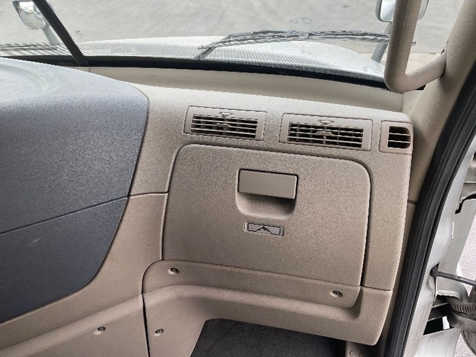 Sleeper Tractor-Heavy Duty Tractors-Freightliner-2020-Cascadia 12564ST-Tucson-AZ-599,967\n\t\tmiles-$ 48,000 - Image 14