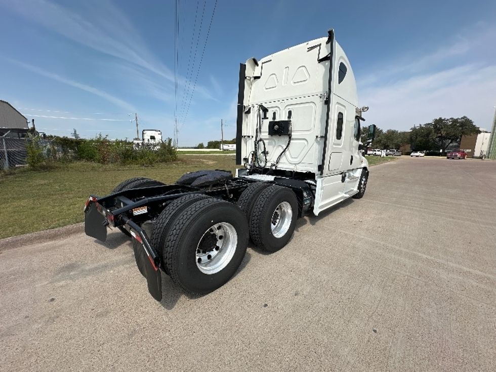Sleeper Tractor-Heavy Duty Tractors-Freightliner-2020-Cascadia 12564ST-Waxahachie-TX-471,724\n\t\tmiles-$ 62,500 - Image 7
