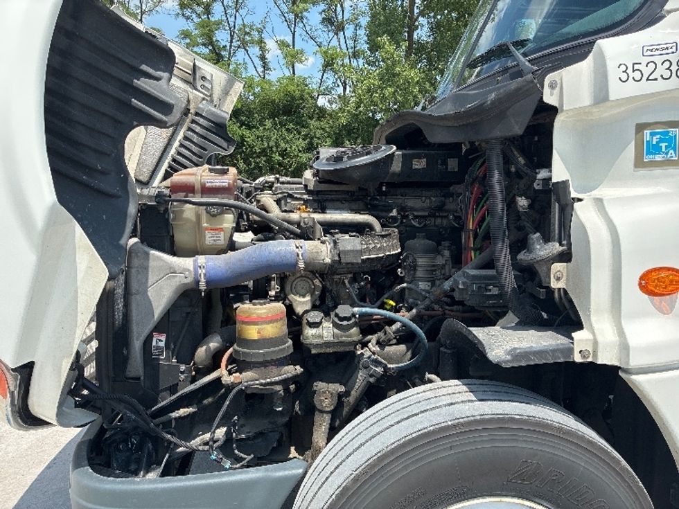 Sleeper Tractor-Heavy Duty Tractors-Freightliner-2020-Cascadia 12564ST-Wilmington-OH-504,127\n\t\tmiles-$ 53,250 - Image 21