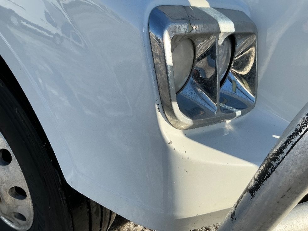 Sleeper Tractor-Heavy Duty Tractors-Freightliner-2020-D12264SD-Edmonton-AB-520,215\n\t\tkm-$ 95,000 - Image 24