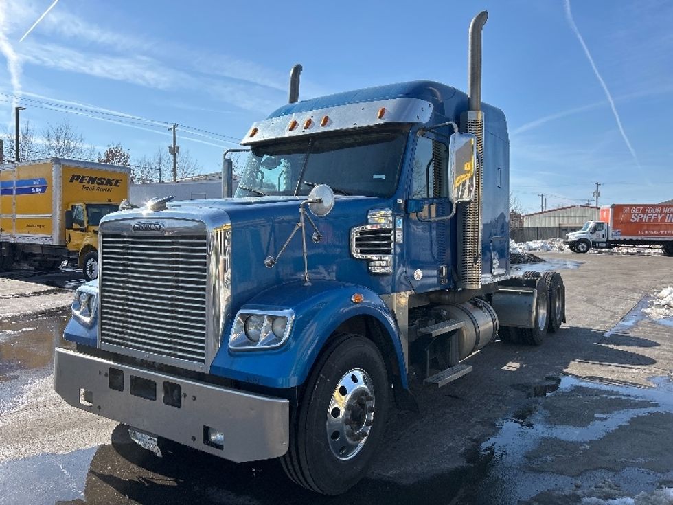 Sleeper Tractor-Heavy Duty Tractors-Freightliner-2020-D12264SD-Pittsburgh-PA-214,214\n\t\tmiles-$ 78,000 - Image 3