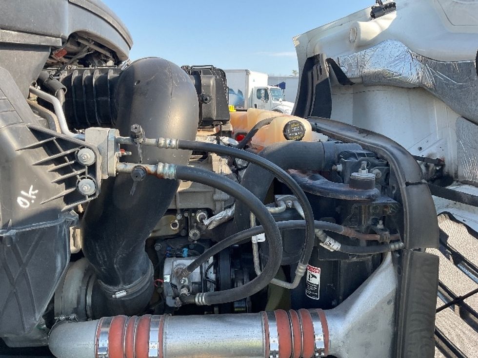 Sleeper Tractor-Heavy Duty Tractors-Freightliner-2020-T11662ST-Poplar Bluff-MO-399,610\n\t\tmiles-$ 67,000 - Image 20