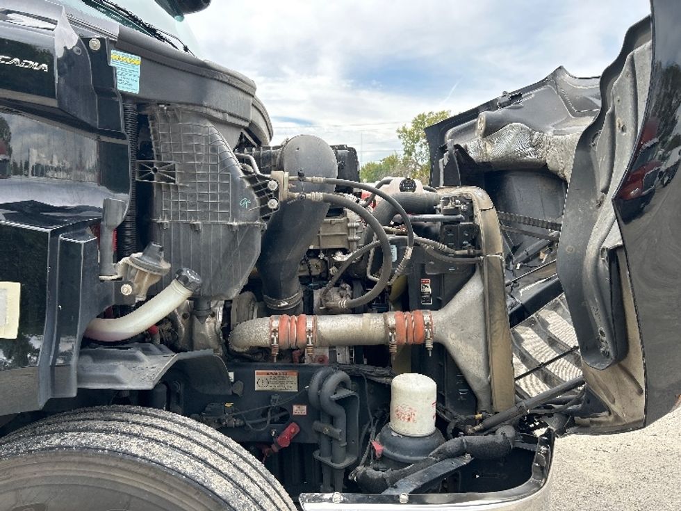 Sleeper Tractor-Heavy Duty Tractors-Freightliner-2020-T11664ST-Jackson-TN-364,983\n\t\tmiles-$ 65,750 - Image 20