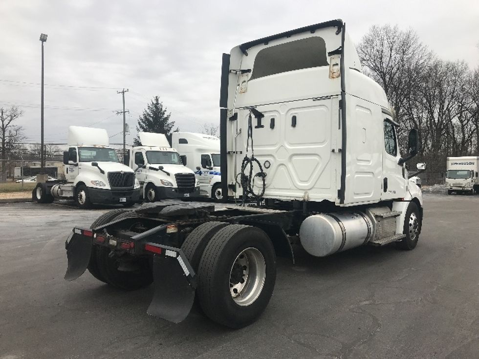 Sleeper Tractor-Heavy Duty Tractors-Freightliner-2020-T12642ST-Bensalem-PA-502,135\n\t\tmiles-$ 51,250 - Image 7