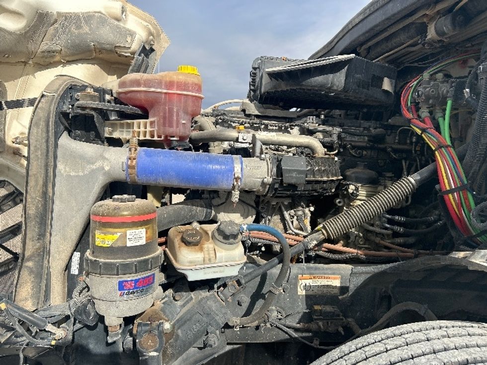 Sleeper Tractor-Heavy Duty Tractors-Freightliner-2020-T12664ST-Amarillo-TX-227,625\n\t\tmiles-$ 83,000 - Image 21