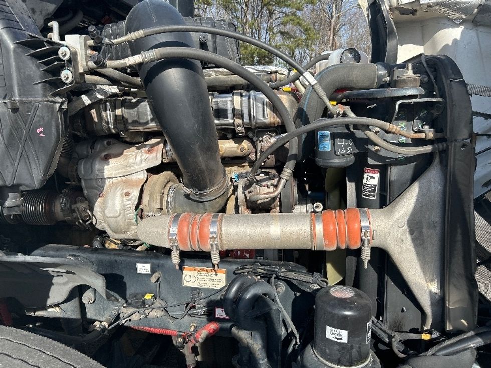 Sleeper Tractor-Heavy Duty Tractors-Freightliner-2020-T12664ST-Anderson-SC-466,208\n\t\tmiles-$ 60,250 - Image 20