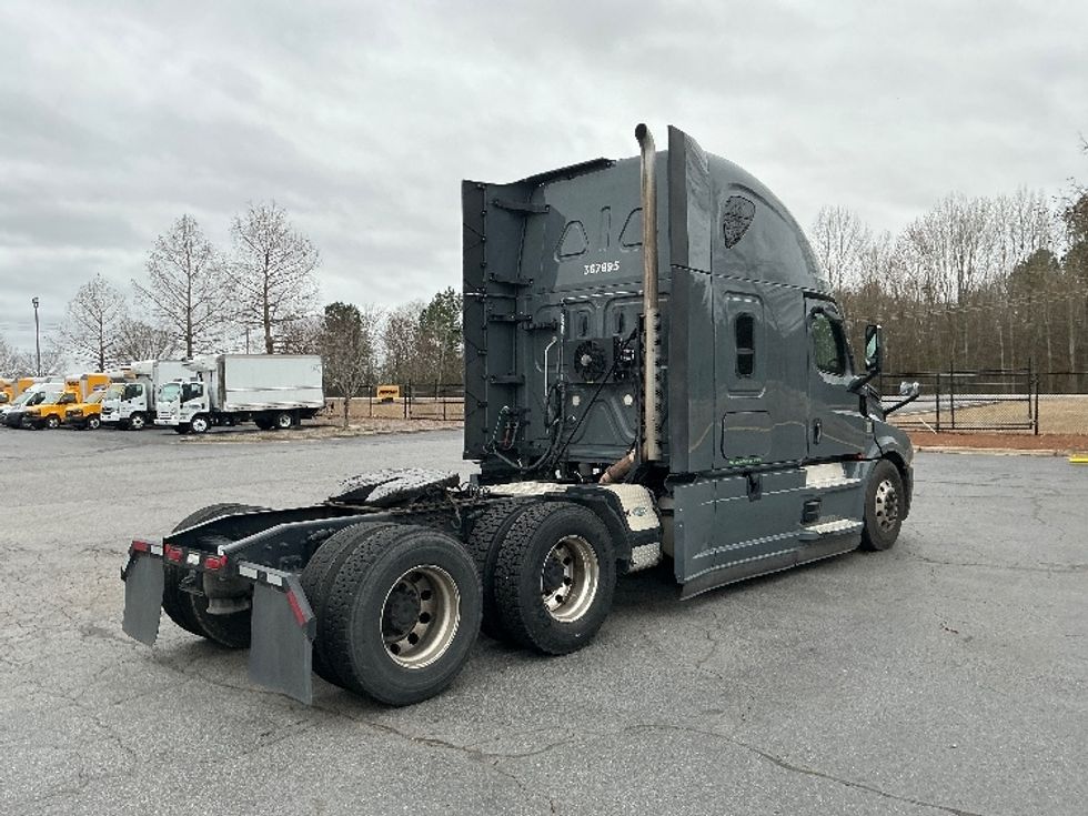 Sleeper Tractor-Heavy Duty Tractors-Freightliner-2020-T12664ST-Augusta-GA-524,372\n\t\tmiles-$ 56,500 - Image 7