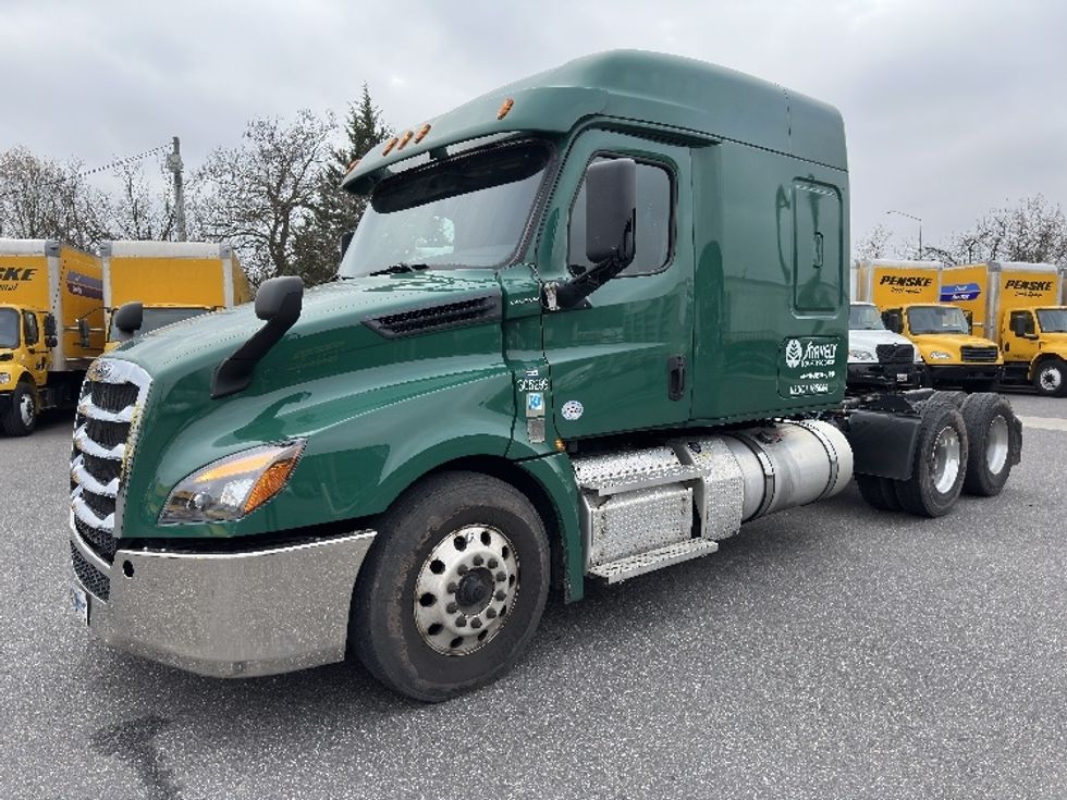 Sleeper Tractor-Heavy Duty Tractors-Freightliner-2020-T12664ST-Baltimore-MD-507,195\n\t\tmiles-$ 57,000 - Image 3