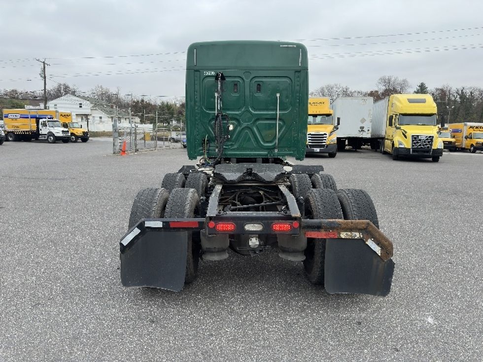 Sleeper Tractor-Heavy Duty Tractors-Freightliner-2020-T12664ST-Baltimore-MD-507,195\n\t\tmiles-$ 57,000 - Image 6