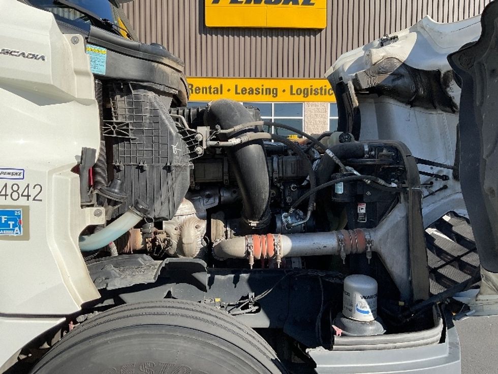 Sleeper Tractor-Heavy Duty Tractors-Freightliner-2020-T12664ST-Boise-ID-801,374\n\t\tmiles-$ 35,750 - Image 18