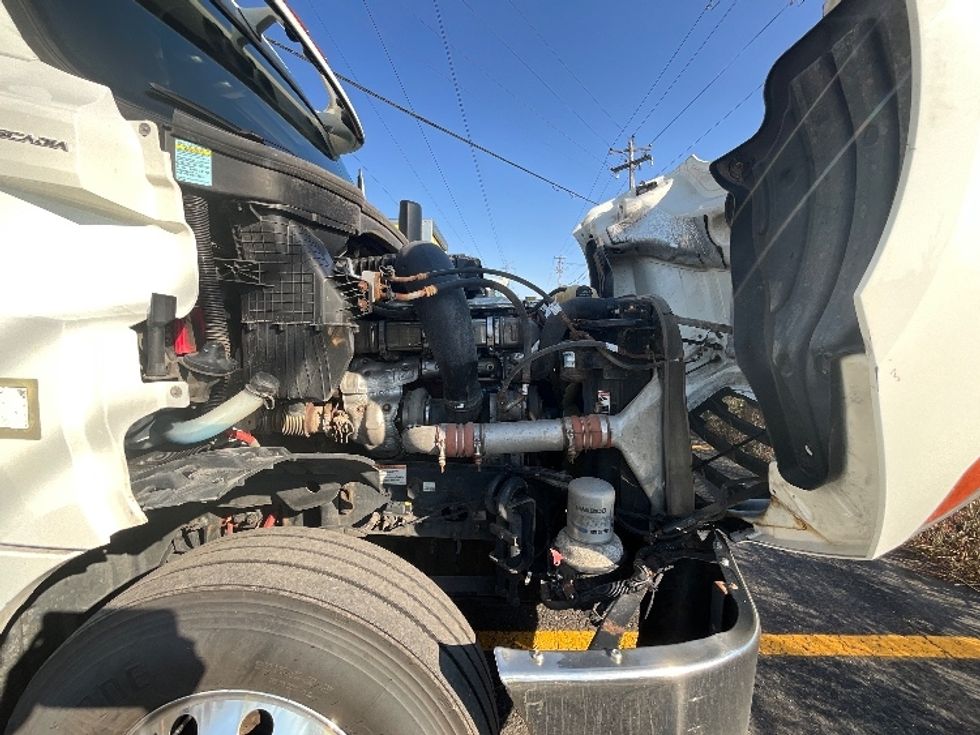 Sleeper Tractor-Heavy Duty Tractors-Freightliner-2020-T12664ST-Boucherville-PQ-724,254\n\t\tkm-$ 89,750 - Image 20
