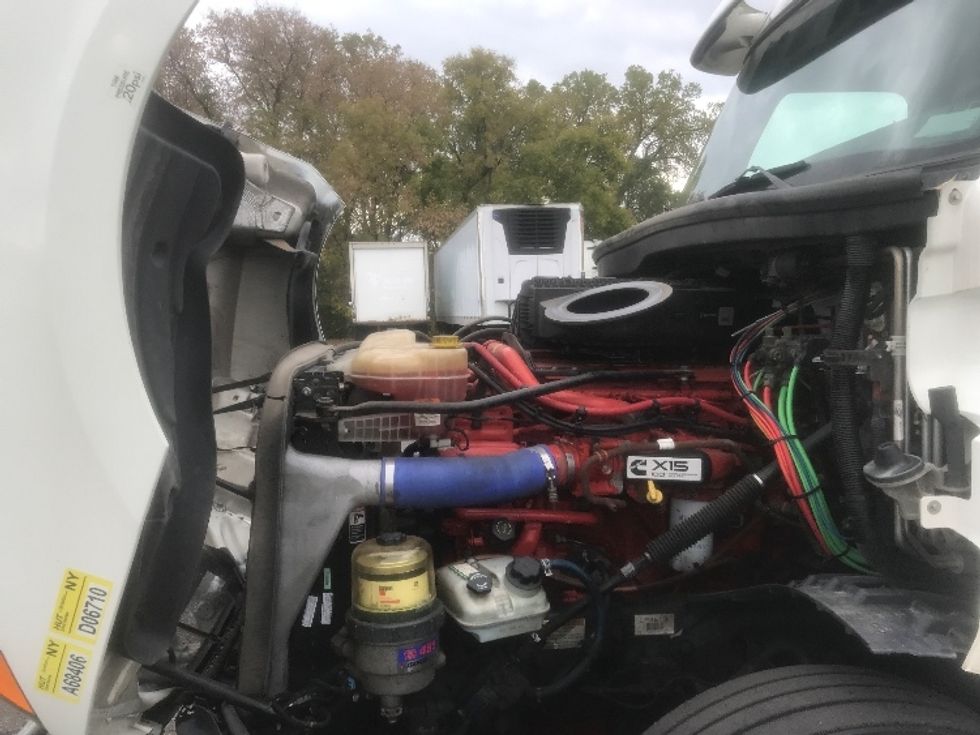 Sleeper Tractor-Heavy Duty Tractors-Freightliner-2020-T12664ST-Brooklyn Park-MN-683,259\n\t\tmiles-$ 47,750 - Image 17