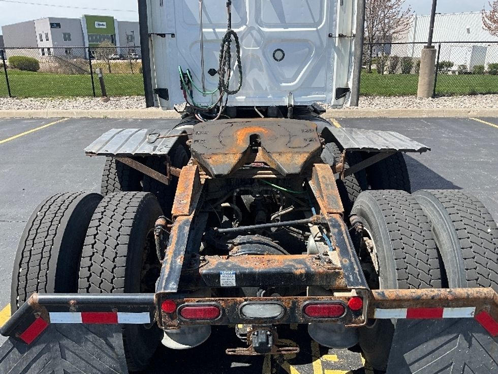 Sleeper Tractor-Heavy Duty Tractors-Freightliner-2020-T12664ST-Cambridge-ON-513,205\n\t\tkm-$ 91,500 - Image 6