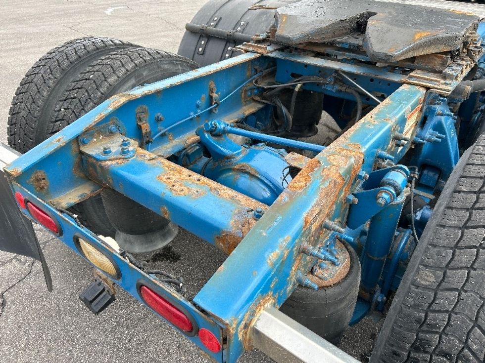 Sleeper Tractor-Heavy Duty Tractors-Freightliner-2020-T12664ST-Cambridge-ON-691,339\n\t\tkm-$ 73,750 - Image 23