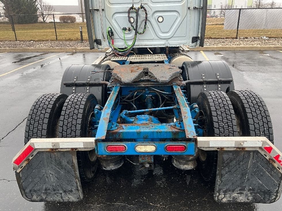 Sleeper Tractor-Heavy Duty Tractors-Freightliner-2020-T12664ST-Cambridge-ON-711,552\n\t\tkm-$ 72,000 - Image 6