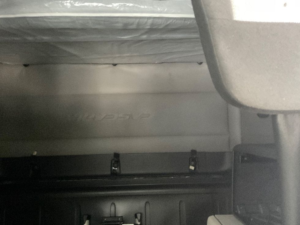 Sleeper Tractor-Heavy Duty Tractors-Freightliner-2020-T12664ST-Chattanooga-TN-498,905\n\t\tmiles-$ 64,750 - Image 16