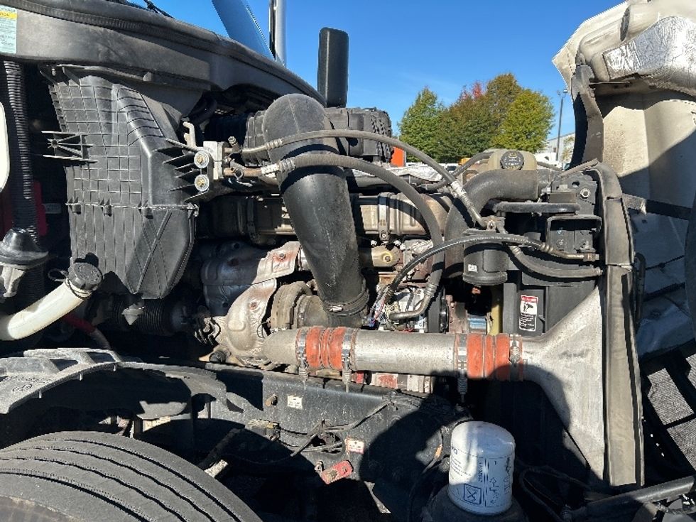 Sleeper Tractor-Heavy Duty Tractors-Freightliner-2020-T12664ST-Chattanooga-TN-563,398\n\t\tmiles-$ 57,250 - Image 20