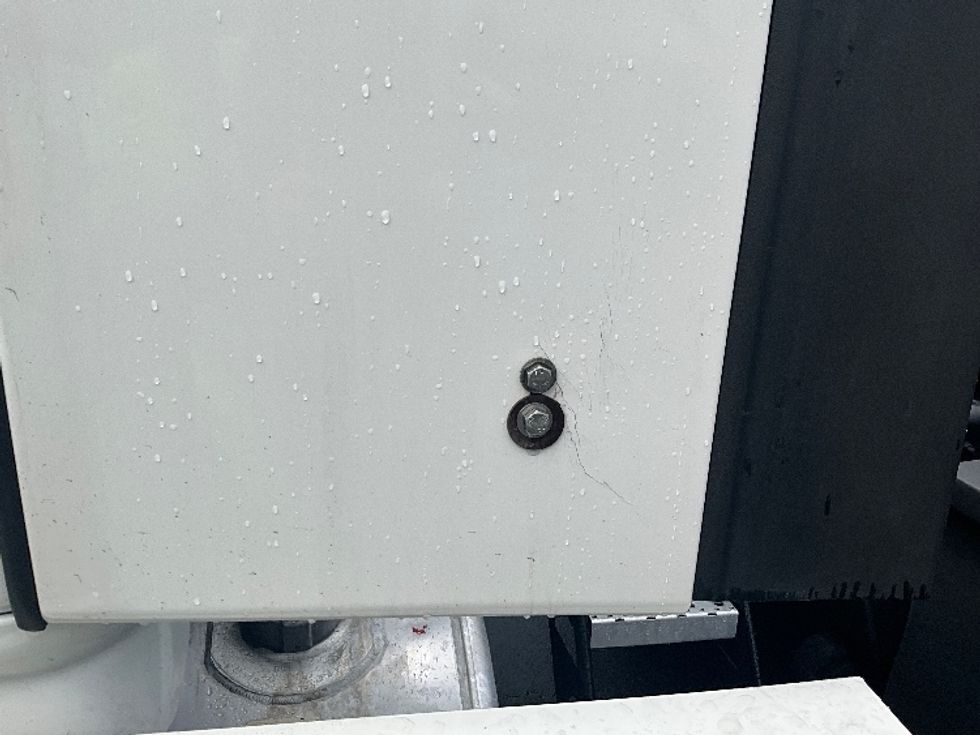 Sleeper Tractor-Heavy Duty Tractors-Freightliner-2020-T12664ST-Clackamas-OR-472,414\n\t\tmiles-$ 70,250 - Image 22