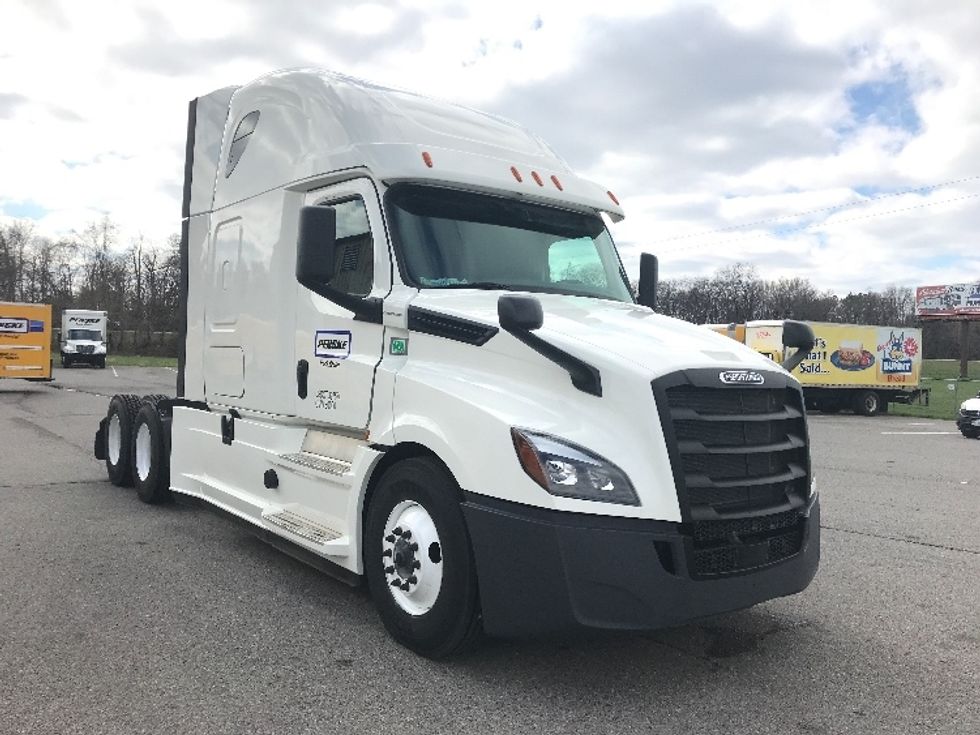Your Next Used 2020 Freightliner T12664ST, 341589, Is For Sale And
