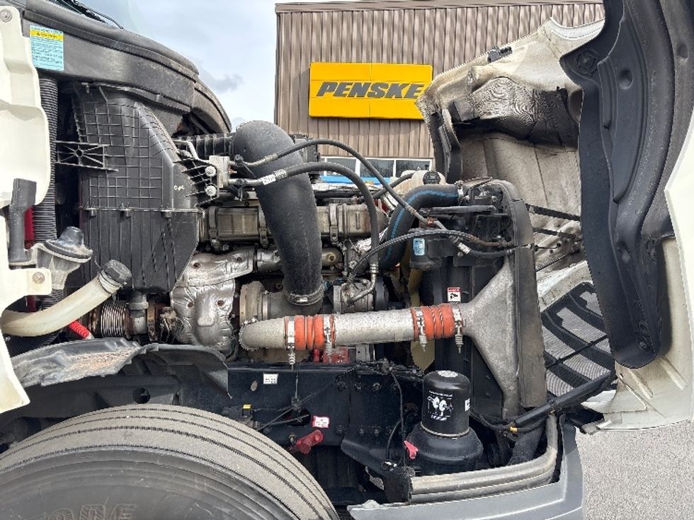 Sleeper Tractor-Heavy Duty Tractors-Freightliner-2020-T12664ST-Coburg-OR-588,820\n\t\tmiles-$ 57,000 - Image 20