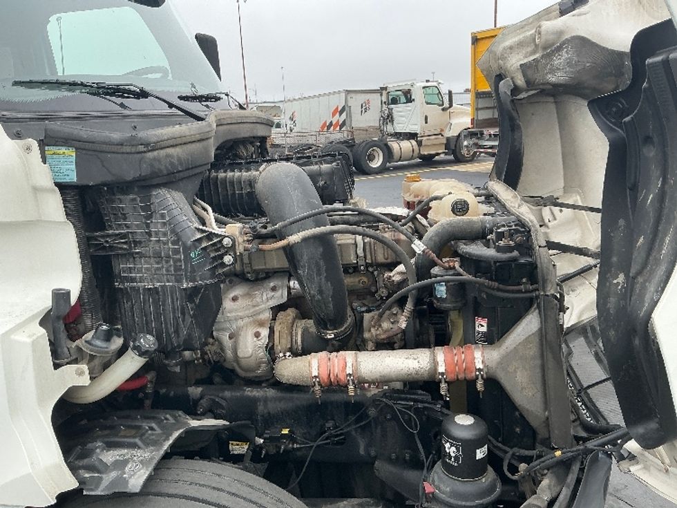 Sleeper Tractor-Heavy Duty Tractors-Freightliner-2020-T12664ST-Columbus-OH-499,870\n\t\tmiles-$ 61,000 - Image 20