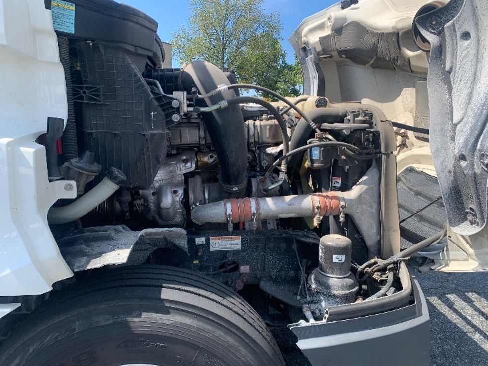 Sleeper Tractor-Heavy Duty Tractors-Freightliner-2020-T12664ST-Concord-NC-345,486\n\t\tmiles-$ 80,250 - Image 20