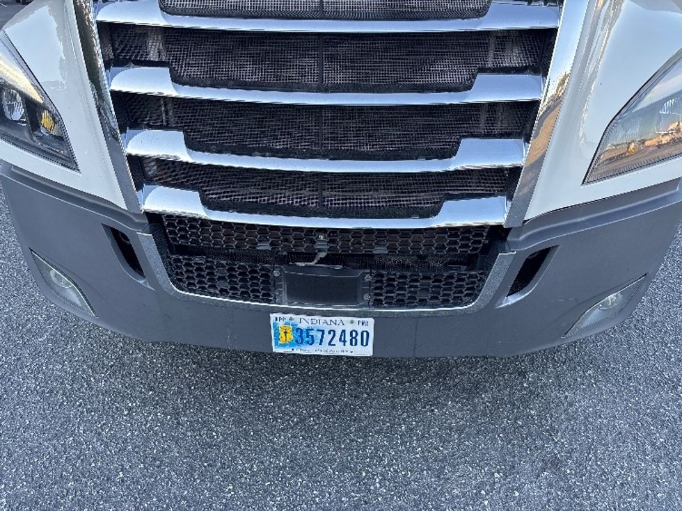 Sleeper Tractor-Heavy Duty Tractors-Freightliner-2020-T12664ST-Concord-NC-415,463\n\t\tmiles-$ 79,250 - Image 26