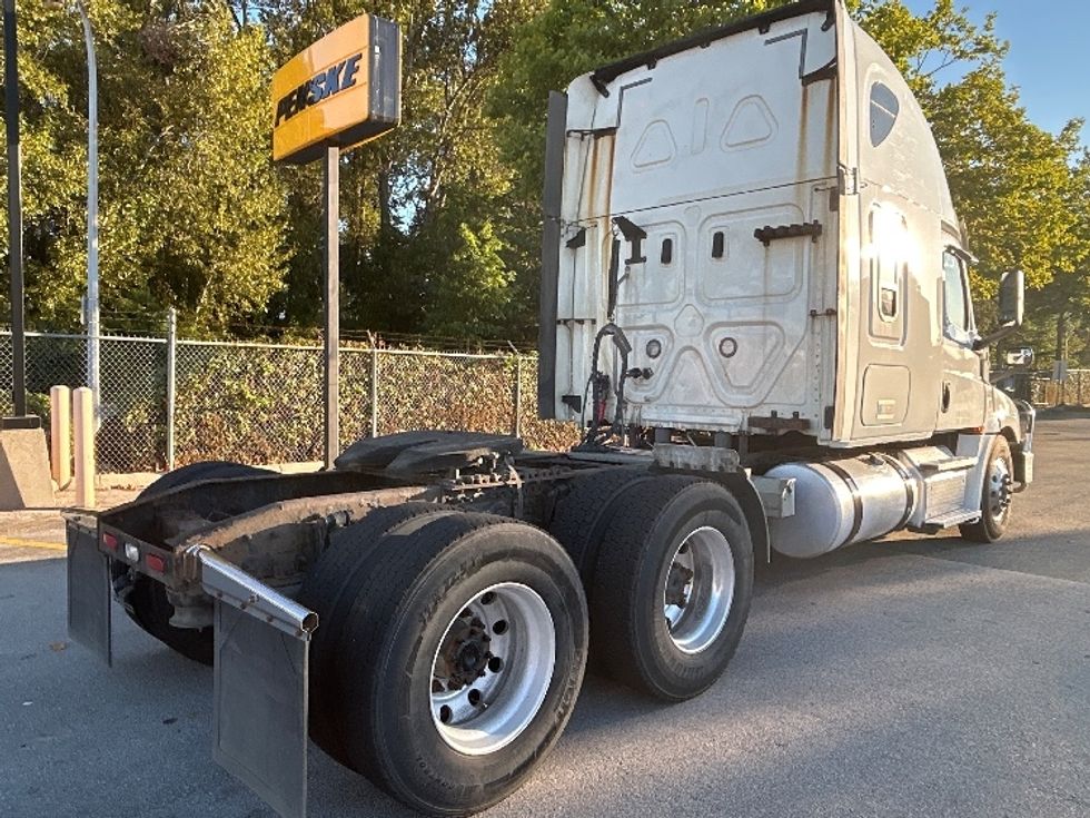 Sleeper Tractor-Heavy Duty Tractors-Freightliner-2020-T12664ST-Delta-BC-1,031,499\n\t\tkm-$ 66,750 - Image 7