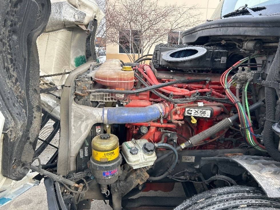 Sleeper Tractor-Heavy Duty Tractors-Freightliner-2020-T12664ST-East Chicago-IN-470,576\n\t\tmiles-$ 59,750 - Image 20