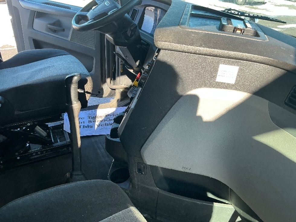 Sleeper Tractor-Heavy Duty Tractors-Freightliner-2020-T12664ST-East Chicago-IN-499,005\n\t\tmiles-$ 54,500 - Image 15