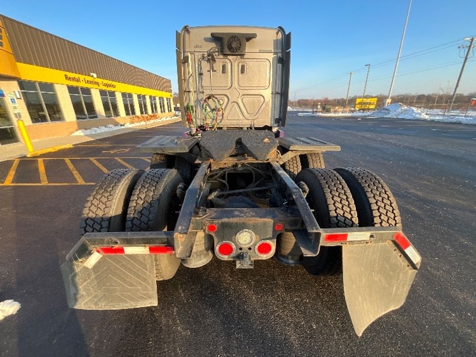 Sleeper Tractor-Heavy Duty Tractors-Freightliner-2020-T12664ST-East Chicago-IN-532,953\n\t\tmiles-$ 59,750 - Image 6