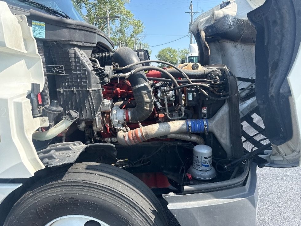 Sleeper Tractor-Heavy Duty Tractors-Freightliner-2020-T12664ST-East Chicago-IN-621,022\n\t\tmiles-$ 53,250 - Image 20