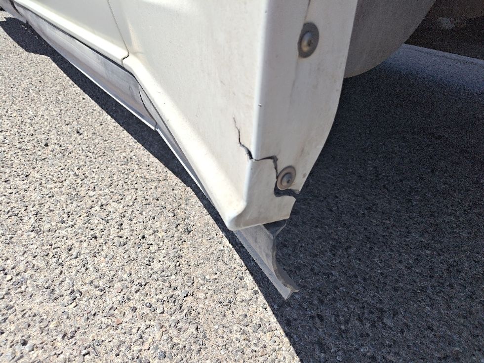 Sleeper Tractor-Heavy Duty Tractors-Freightliner-2020-T12664ST-El Paso-TX-483,765\n\t\tmiles-$ 66,750 - Image 22