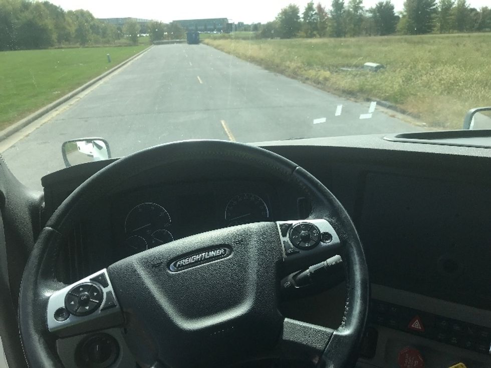 Sleeper Tractor-Heavy Duty Tractors-Freightliner-2020-T12664ST-Evansville-IN-425,019\n\t\tmiles-$ 66,250 - Image 11