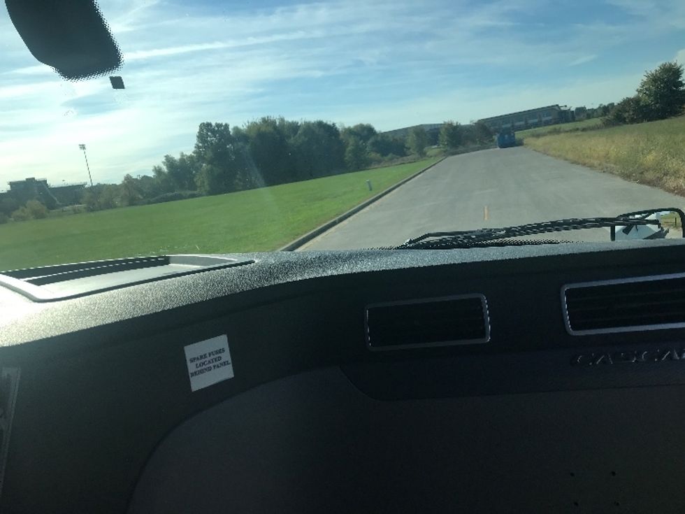 Sleeper Tractor-Heavy Duty Tractors-Freightliner-2020-T12664ST-Evansville-IN-502,478\n\t\tmiles-$ 61,250 - Image 14