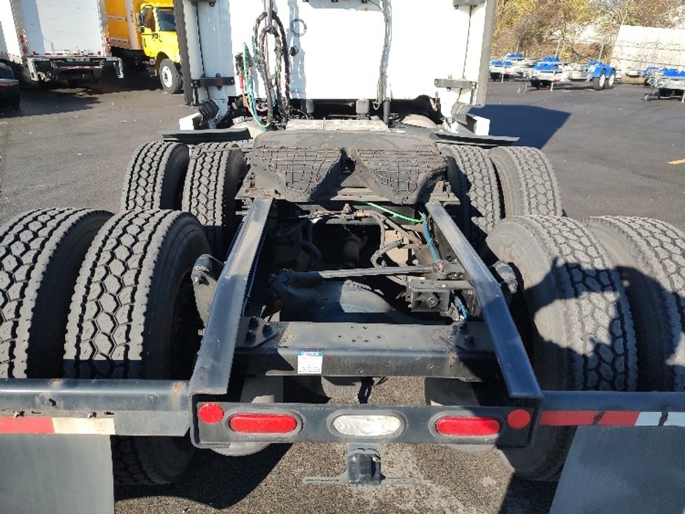 Sleeper Tractor-Heavy Duty Tractors-Freightliner-2020-T12664ST-Fort Wayne-IN-514,903\n\t\tmiles-$ 63,500 - Image 6