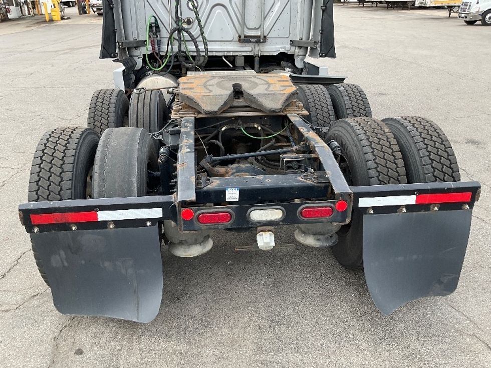 Sleeper Tractor-Heavy Duty Tractors-Freightliner-2020-T12664ST-Fredonia-NY-459,887\n\t\tmiles-$ 64,000 - Image 6