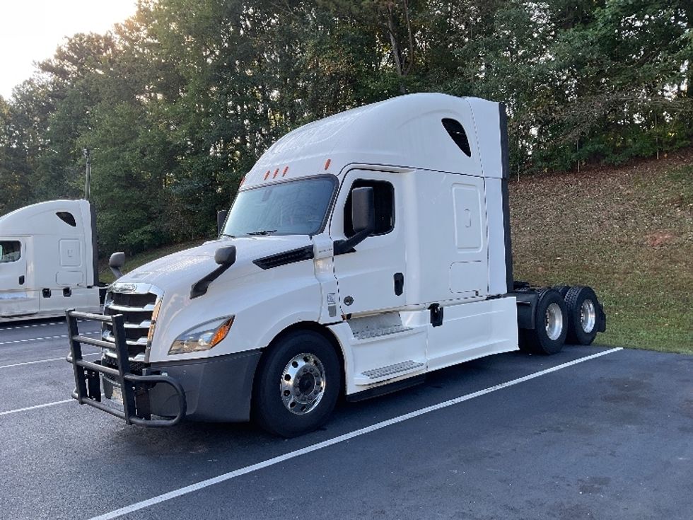 Sleeper Tractor-Heavy Duty Tractors-Freightliner-2020-T12664ST-Gainesville-GA-498,325\n\t\tmiles-$ 62,000 - Image 3