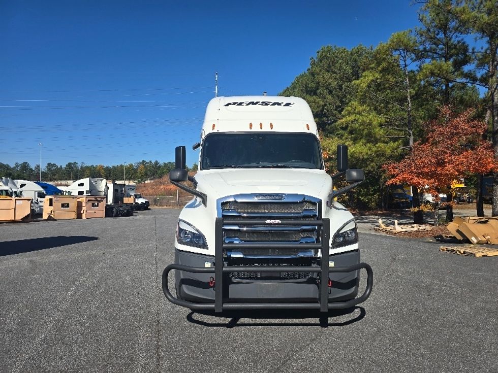 Sleeper Tractor-Heavy Duty Tractors-Freightliner-2020-T12664ST-Gainesville-GA-647,885\n\t\tmiles-$ 53,000 - Image 2
